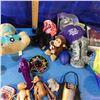 Image 4 : Assortment of stuffed animals