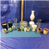 Image 1 : Small flower pots , vases, table lamp