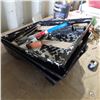 Image 2 : Paint supplies, screws and nails