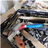 Image 3 : Paint supplies, screws and nails