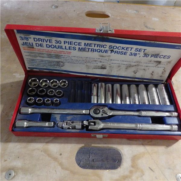 3/8 drive socket set - not complete