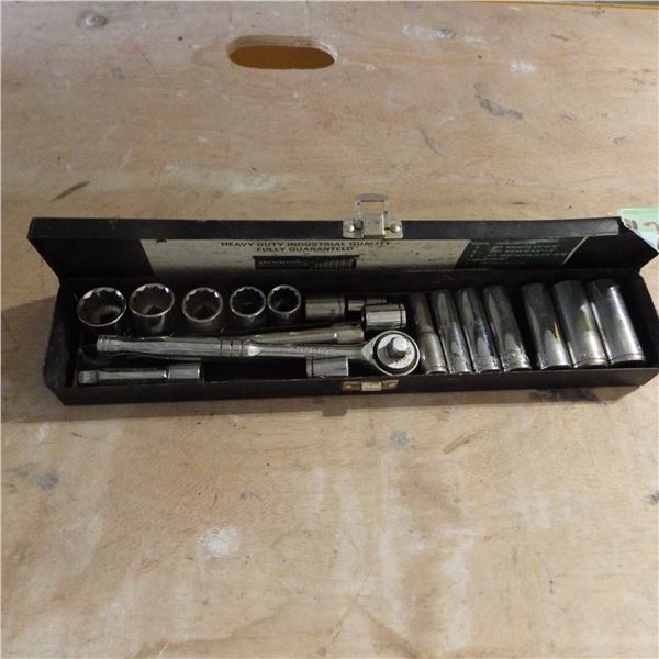 3/8 drive socket set - not complete