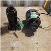 Image 1 : Electric motor and seized hydraulic jack