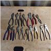 Image 1 : lot of pliers