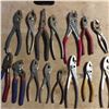 Image 2 : lot of pliers