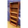 Image 3 : 5 shelf particle board bookshelf