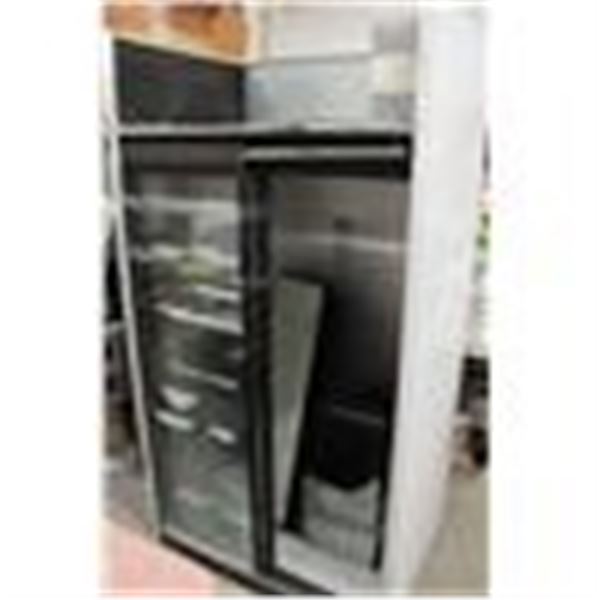 HABCO beverage cooler (Model H40) REFRIGERATED 2 DOOR COMMERCIAL COOLER -- I did have it running and