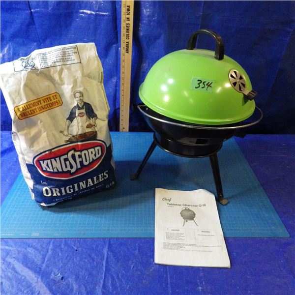 Tabletop briquette barbecue with briquettes