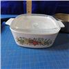 Image 7 : garbage can, stacking trays, pots and pans