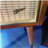 Image 7 : Viking portable record player and speaker