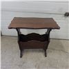 Image 5 : Vintage Magazine Rack - table