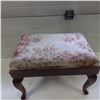 Image 2 : Footstool