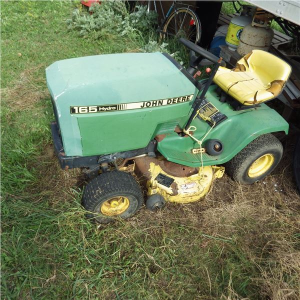 RUNNING -- John Deere 165 Hydrostatic riding mower