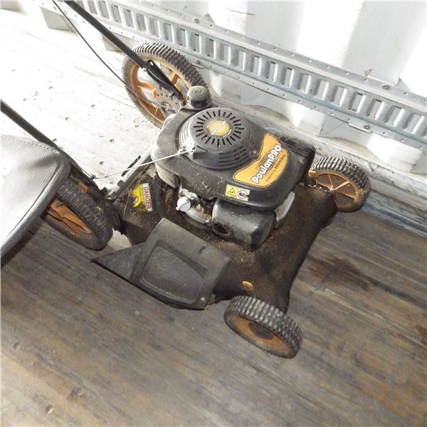 Poulan Pro push mower With Honda engine