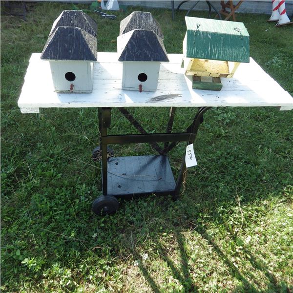 Barbecue frame turned into small workbench and birdhouses