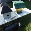 Image 3 : Barbecue frame turned into small workbench and birdhouses