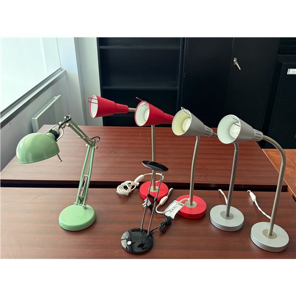 LOT DE 6 LAMPES