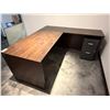 Image 2 : BUREAU EN L 71"x69" AVEC CAISSON