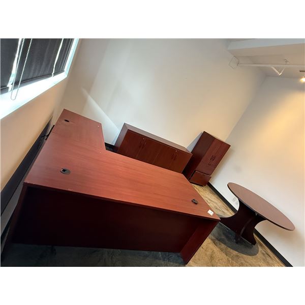 MOBILIER DE BUREAU 4-MCX COMPRENANT BUREAU EN L CRÉDENCE ARMOIRE TABLE RONDE