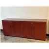 Image 3 : MOBILIER DE BUREAU 4-MCX COMPRENANT BUREAU EN L CRÉDENCE ARMOIRE TABLE RONDE