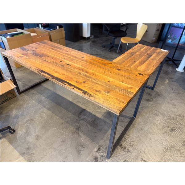 TABLE DE TRAVAIL 72"x 32" AVEC DESSU EN BOIS STYLE ANTIQUE AVEC SÉPARATEUR VITRÉ