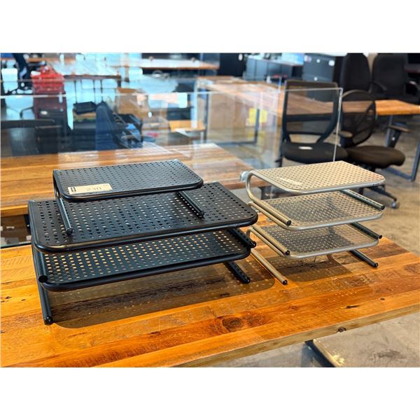 LOT DE 6 SUPPORTS À MONITEUR EN MÉTAL ASST