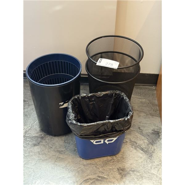 LOT DE 4 POUBELLES ASST