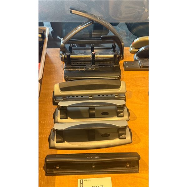 LOT DE 6 POINÇONS ASST