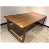 Image 2 : TABLE EN BOIS 87"x90"x29"