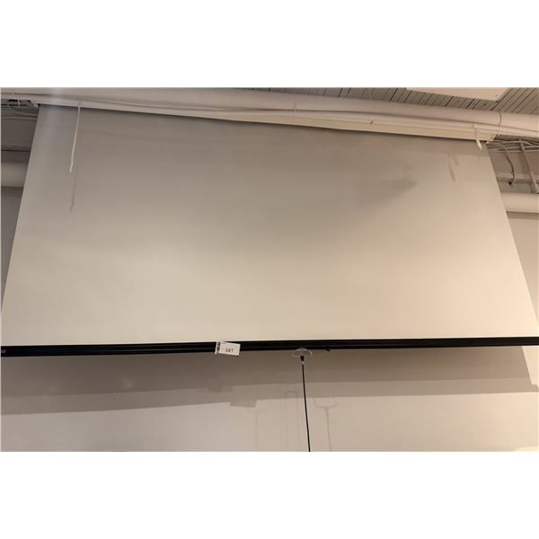 ÉCRAN DE PROJECTION 92"