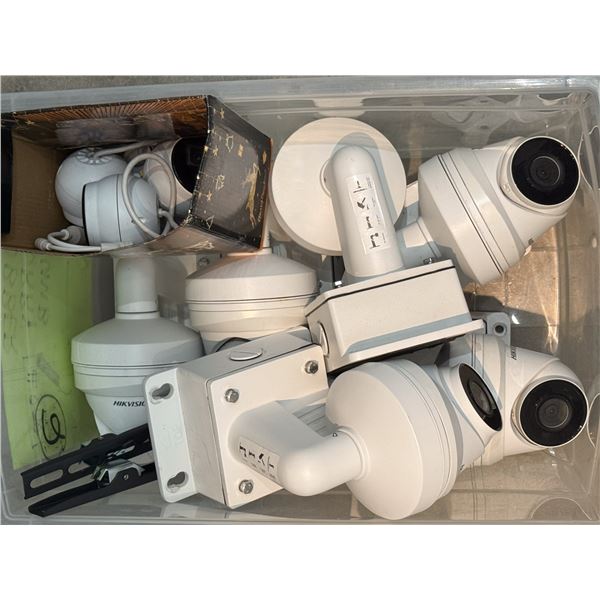 LOT DE 6 CAMERA HIKVISION ASSORTIES