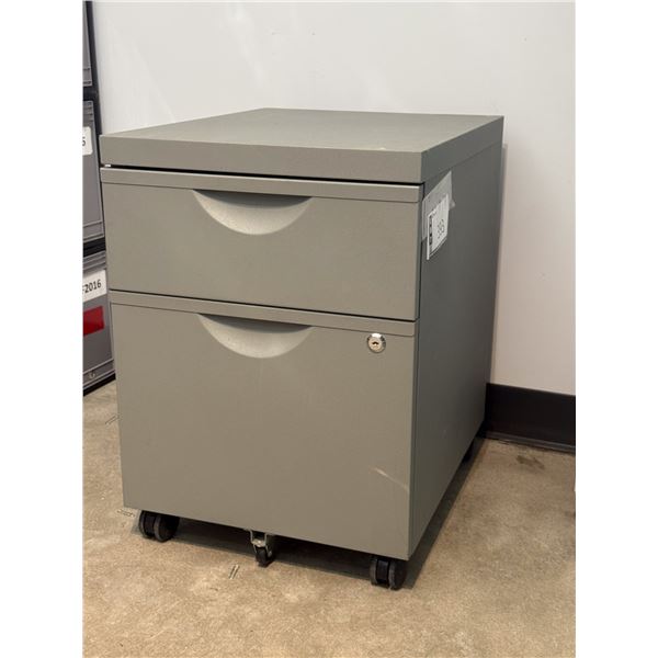 CAISSON MOBILE EN MÉTAL