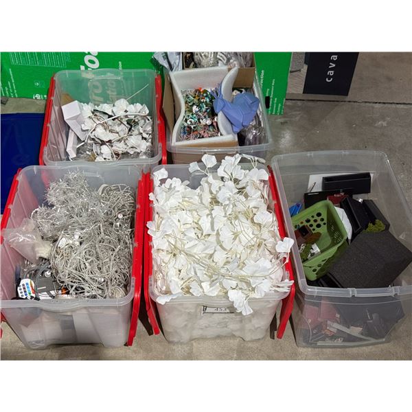 LOT D'ITEMS D'ARTISANAT