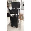 Image 1 : LOT D'ÉQUIPEMENT DE SALLE DE SERVEUR (RACK, UPS, ETC)