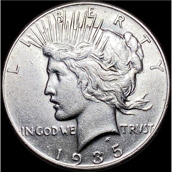 1935 Silver Peace Dollar CLOSELY UNCIRCULATED