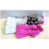 Image 1 : NEW CARTERS SIZE 5 GIRLS PJS (2 S/S & 1 L/S) W/NEW