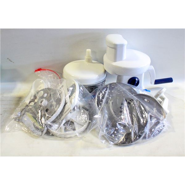 CHOPPER/GRATER WITH ASSORTED BLADES