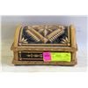 Image 1 : HAND CARVED TRINKET BOX
