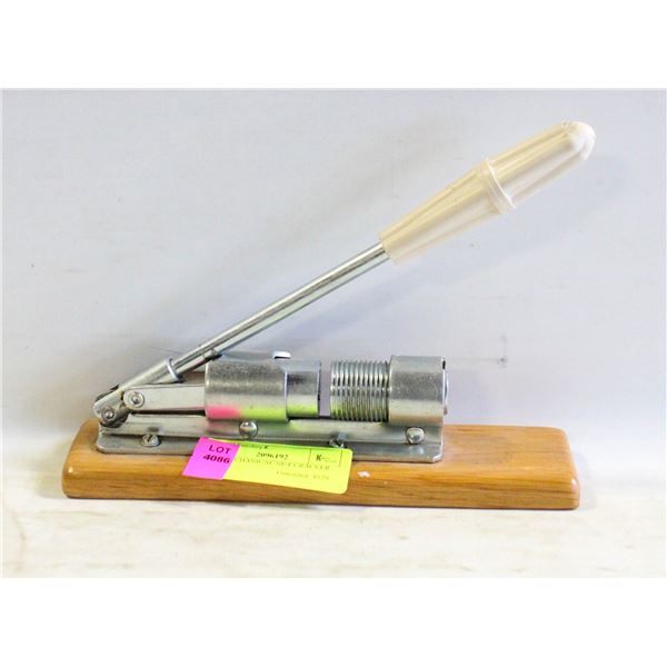 VTG MECHANICAL NUT CRACKER