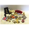Image 1 : CAP BADES, MEDALS, BUTTONS AND