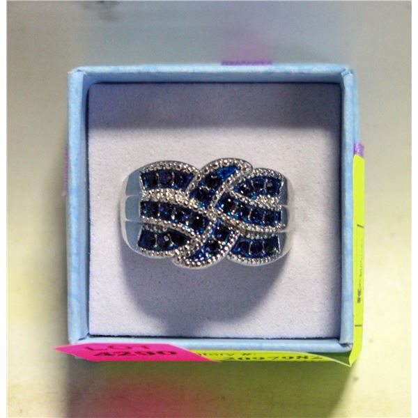 LADIES SIZE 10 FASHION RING WITH BLUE