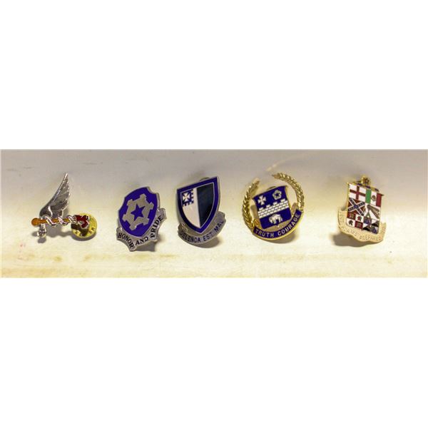 US MILITARY INFANTRY REGIMENT INSIGNIA