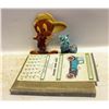 Image 1 : FLAT OF COLLECTIBLES