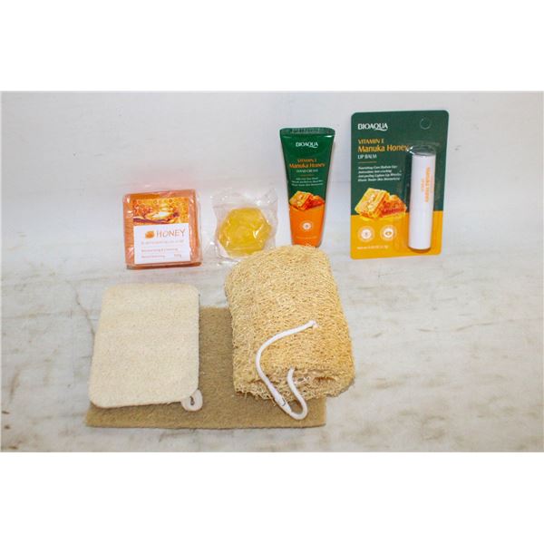 HONEY GIFT BOX W/SKINCARE PRODUCTS+NATURES ORGANIC