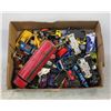 Image 1 : FLAT FULL OF COLLECTIBLE DIECAST CARS INCLUDES