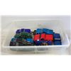 Image 1 : FLAT FULL OF COLLECTIBLE DIECAST CARS INCLUDES