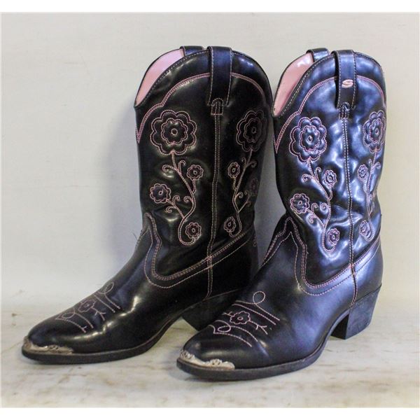 SKECHERS COWBOY BOOTS SIZE 4