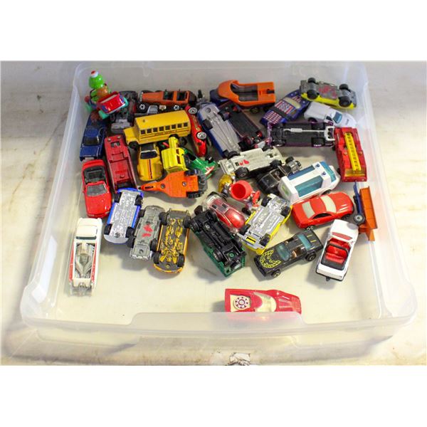COLLECTOR CASE OF HOTWHEELS DIECAST CARS