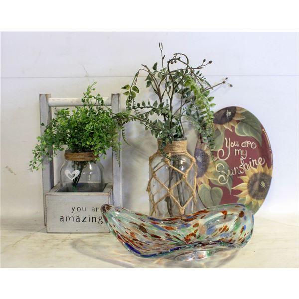HOME DECOR / FAKE PLANTS IN POTS + PLAQUE
