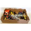 Image 1 : FLAT FULL OF COLLECTOR DIECAST CARS INCLUDES